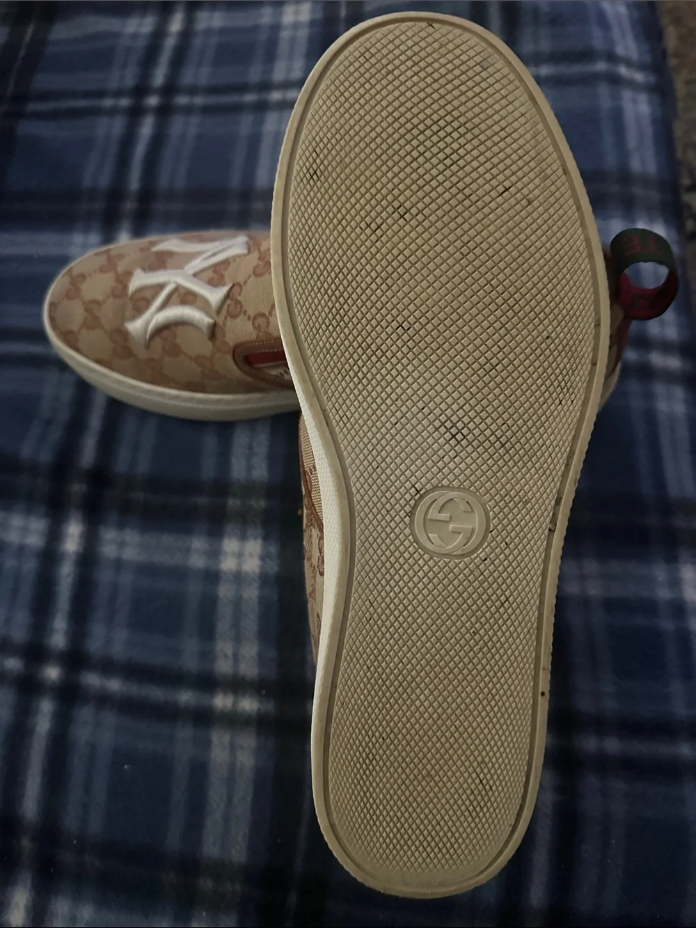 Gucci GG Supreme Monogram NY Logo Men’s Slip-On Fashion Sneakers Size 9+G 10 US